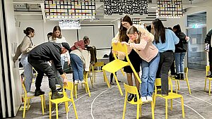 Lernende während einer interaktiven Übung des Champions of Change Programms